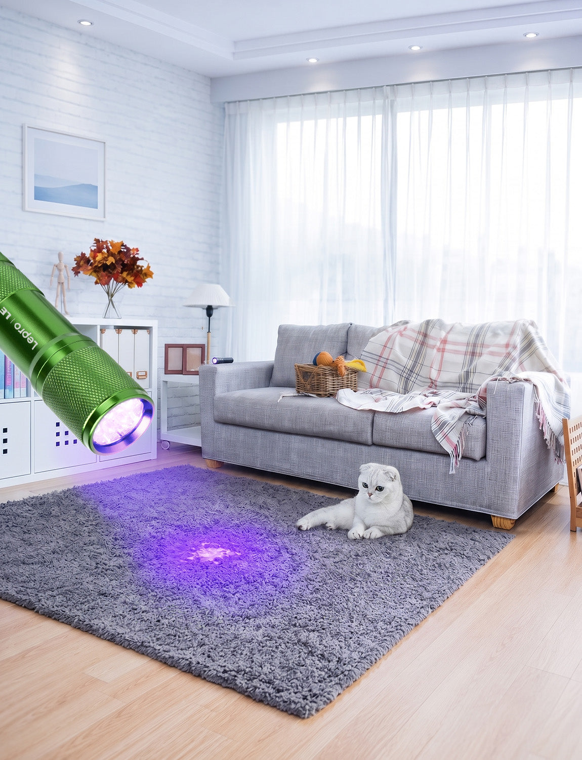 Lepro ブラックライト led uvライト レジン用 硬化 紫外線 釣り IPX4防水 アルミ製 高耐久 ハンディ uvレジン 懐中電灯 単4形電池付属 ペットのオシッコ汚れ対策に 62g超軽量 (グリーン)