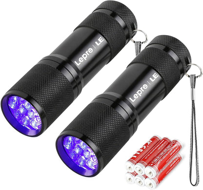 ブラックライト uvライト 紫外線ライト led UVライト レジン用 硬化ライト 紫外線 ライト IPX4防水 アルミ製 高耐久 ハンディ ブラック ライト uvレジン 懐中電灯 単4形電池付属 ペットのオシッコ汚れ対策に 62g超軽量 uvライト 釣り 2個セット (ブラック)